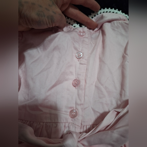 Adorable old fashioned toddler dress - Picture 7 of 9